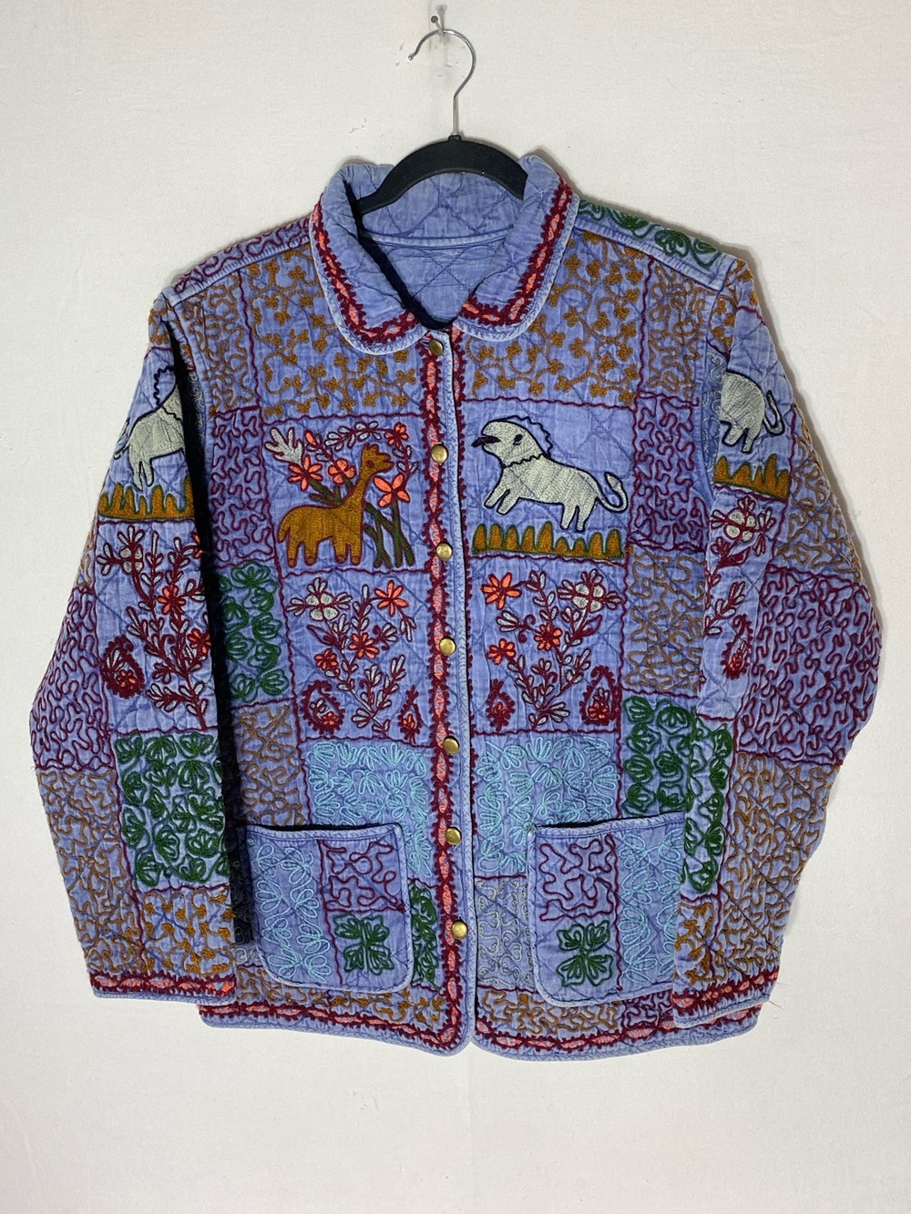 Vintage 90s Kantha Quilt Jacket Patchwork Boho Folk Art Embroidered Animals M - Picture 16 of 16